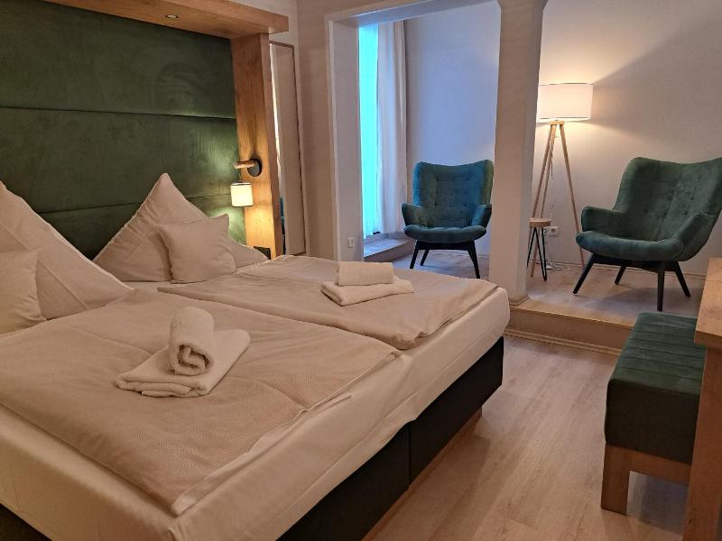 Single Room image 3