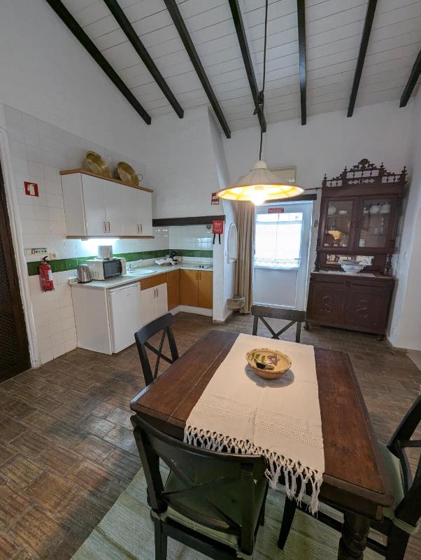 One-Bedroom Apartment (3 Adults) image 3
