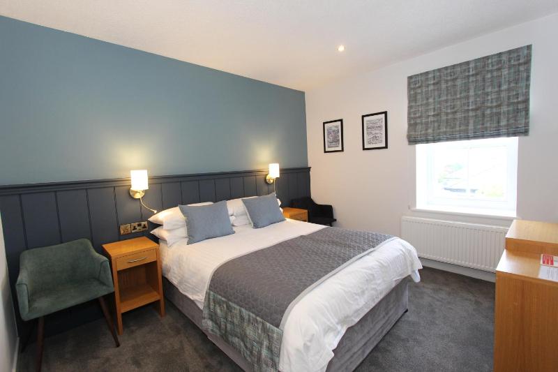 Double Room with Private Bathroom image 1