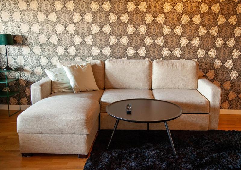 Superior Family Room image 1