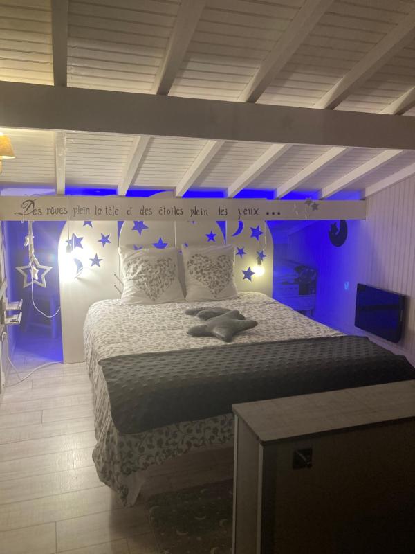 Double Room image 1
