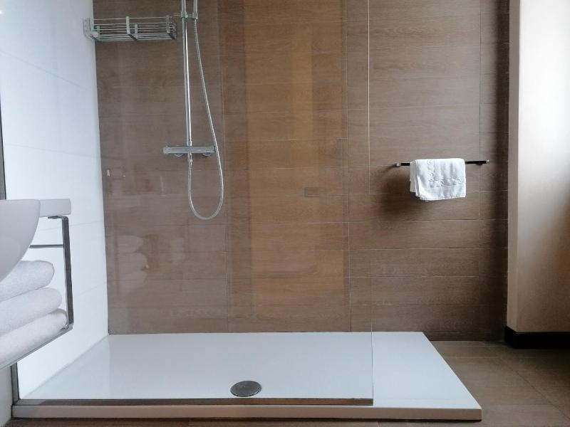 Triple Room image 2