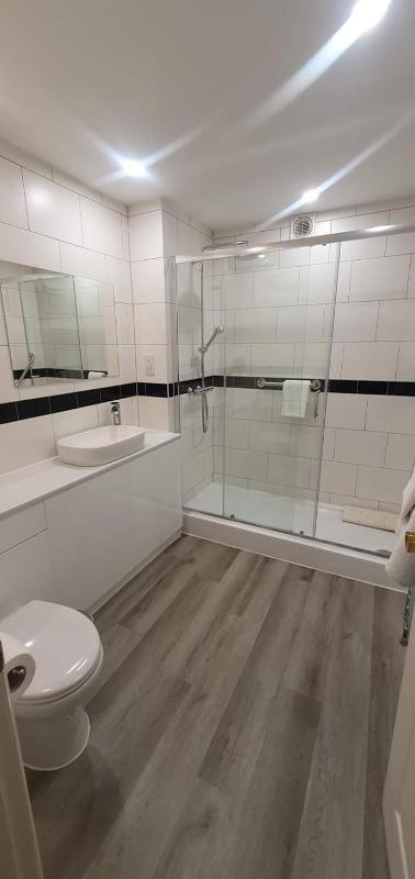 Executive Twin Room image 1