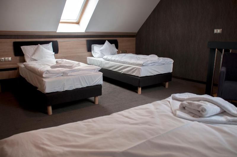 Duplex Room with Extra Bed image 4