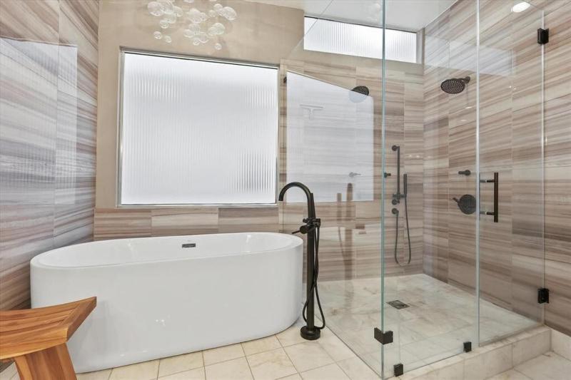 Arbnb-Vintage Modern Luxury-Deep Ellum-Fair Park-Downtown Dallas - image 19