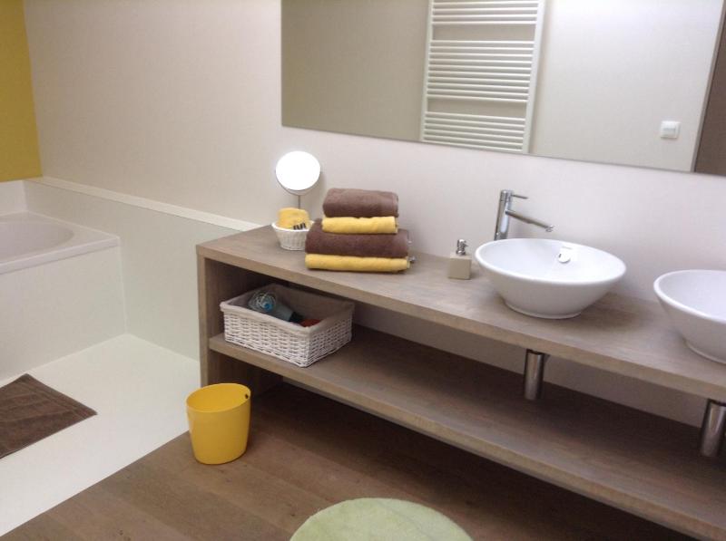 Comfort Double Room with Bath image 2