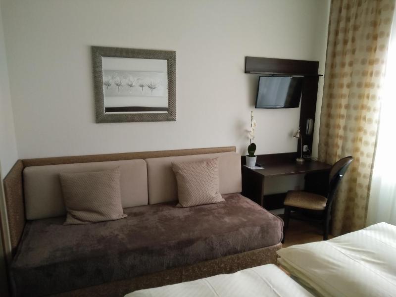 Hotel Alfa - image 14