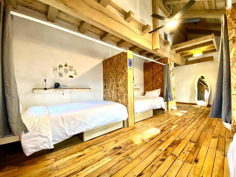 Single Bed in Dormitory Room image 1