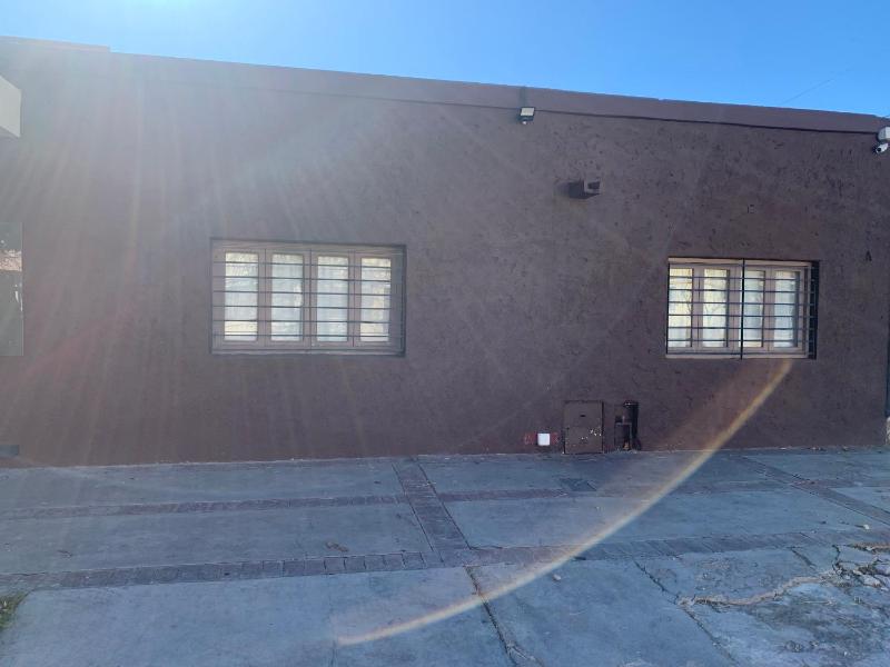 Hermosa Casa con pileta - image 18