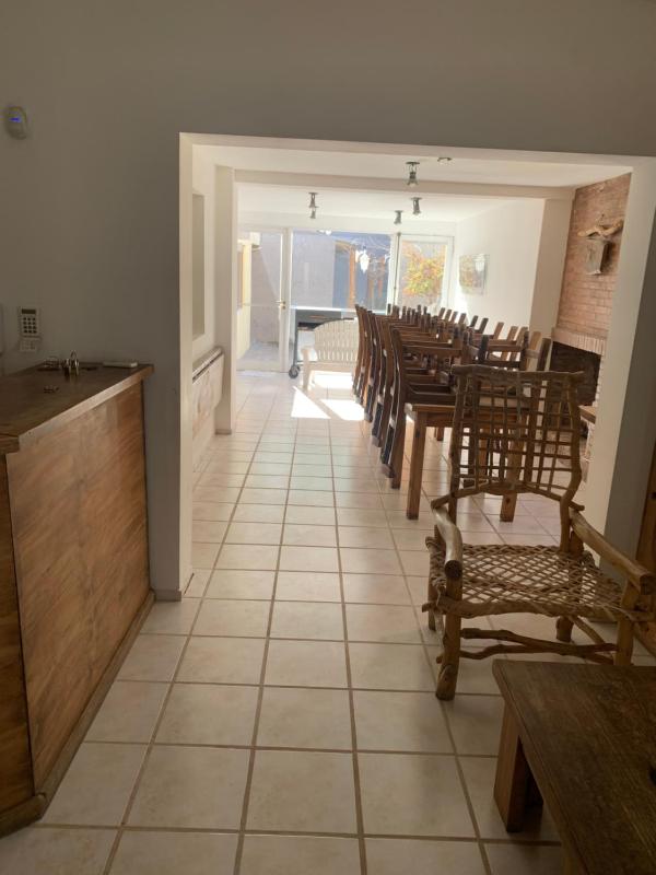 Hermosa Casa con pileta - image 20