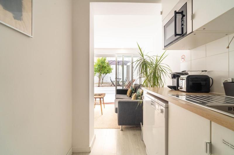 Ideal para Home Office com Terraço Privado - image 9