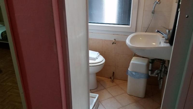 Quadruple Room with Private Bathroom image 2
