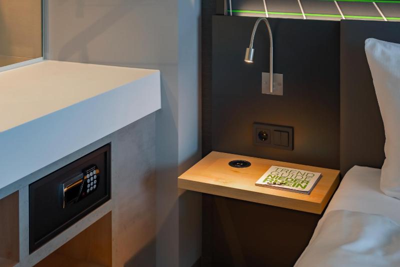 Superior Double Room image 2