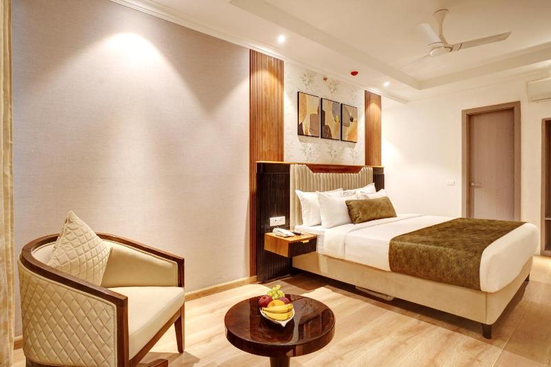 IVA Premium Delhi Airport - FREE Airport Drop - image 22