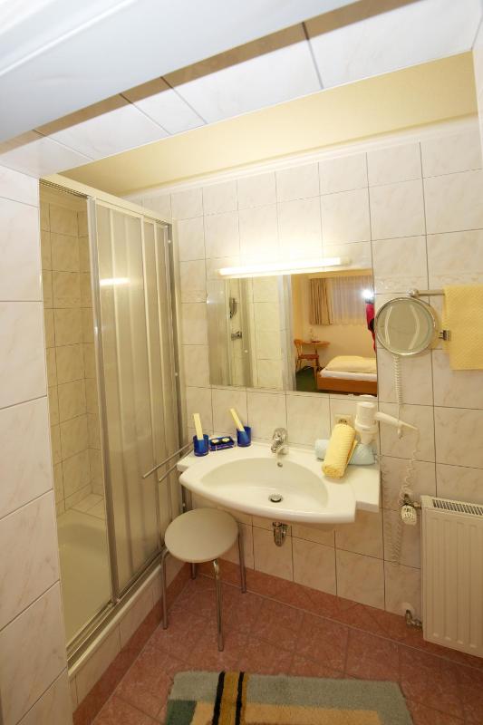 Double Room - Basement image 1