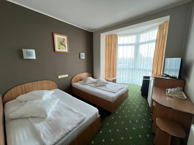 Double or Twin Room image 1