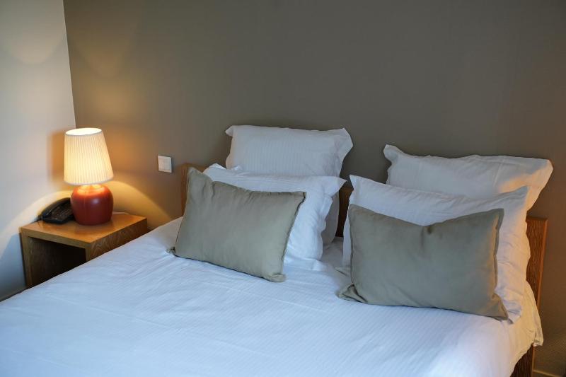 Standard Double Room image 2