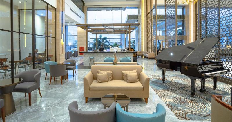 Gumaya Tower Hotel - image 17