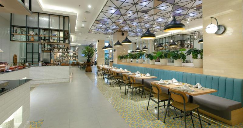 Gumaya Tower Hotel - image 27