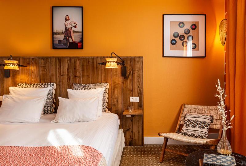 Comfort Twin Room - Non-Smoking image 1