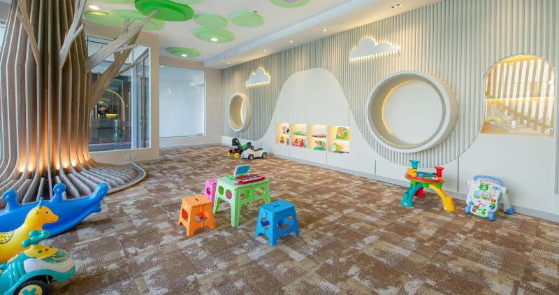 Gumaya Tower Hotel - image 36