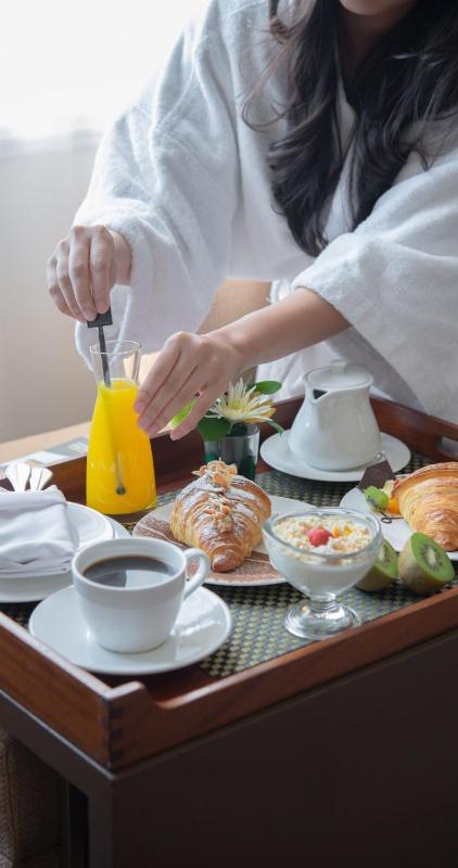 Gumaya Tower Hotel - image 34