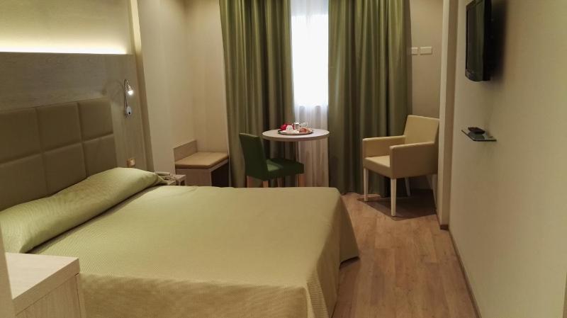 Comfort Double or Twin Room image 1