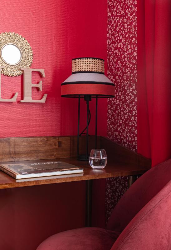 Family Queen Room with Sofa Bed - Non-Smoking image 4