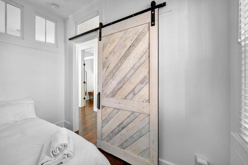 Charming Home Steps from Louisville Best Spots - image 16