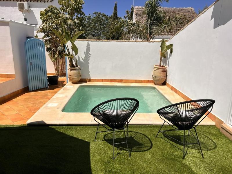 Estudio Tierra piscina privada - image 11