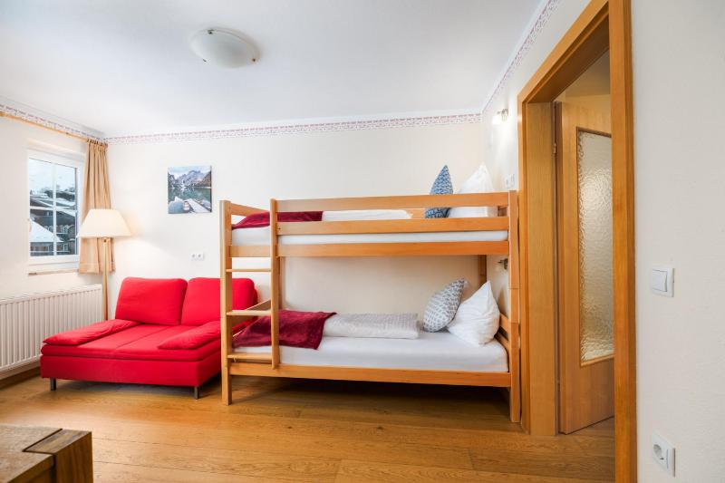Two-Room Suite image 4