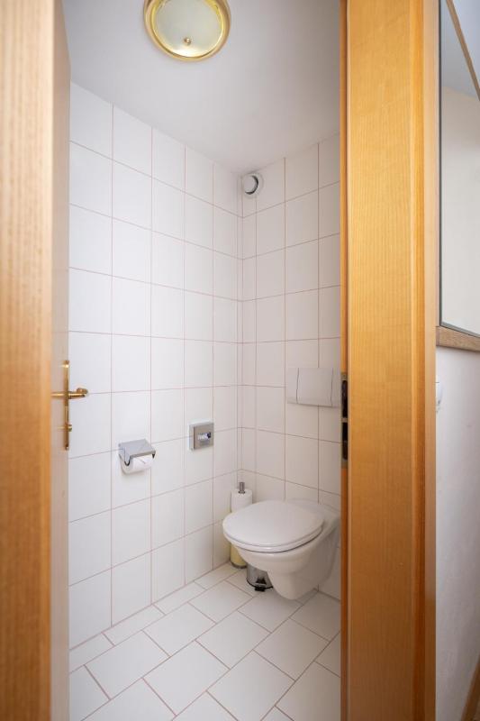Apartment image 3