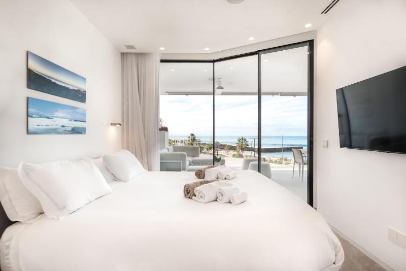 Infinity 1-7 LUXE SEA VIEW 2B - image 13