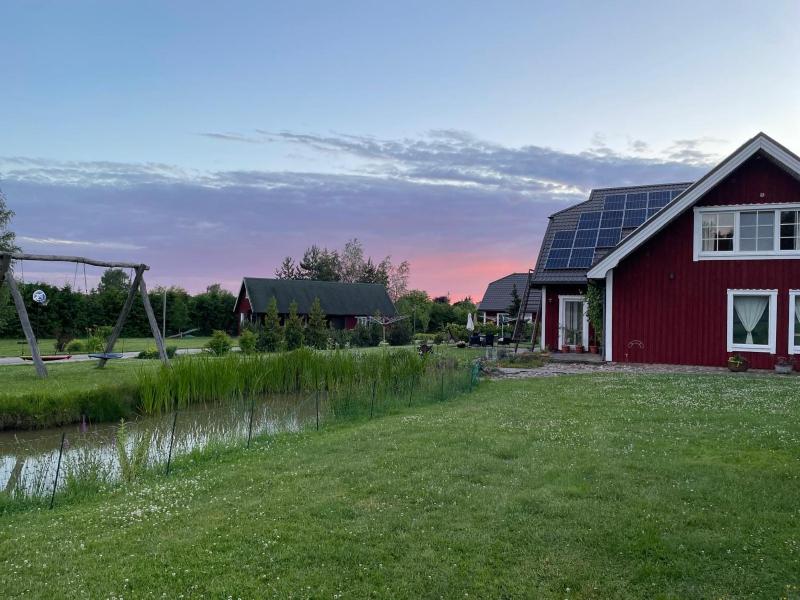 Deluxe Double Room image 2