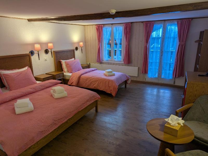 Triple Room image 4