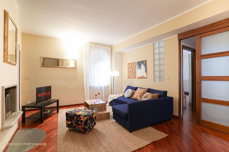 Mazzini Apartment terrace & river view - image 9