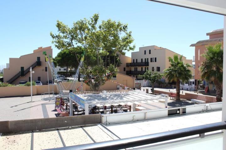 Appartement cosy avec vue et piscine sur le port - GN400-013 - image 9