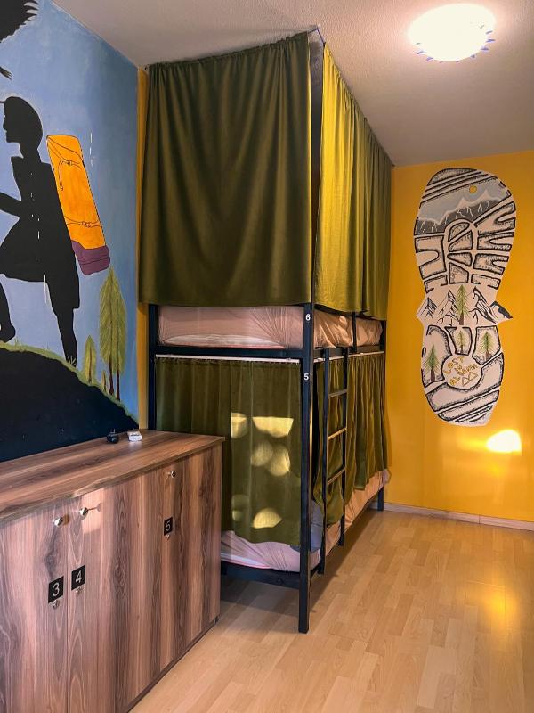 Blue Door Hostel - image 3