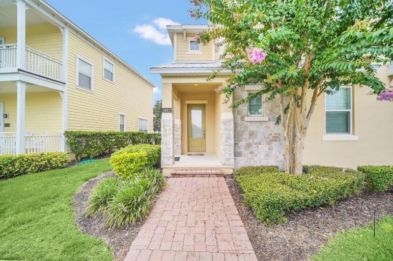 Elegant Villa Retreat in Orlando6640 - image 8