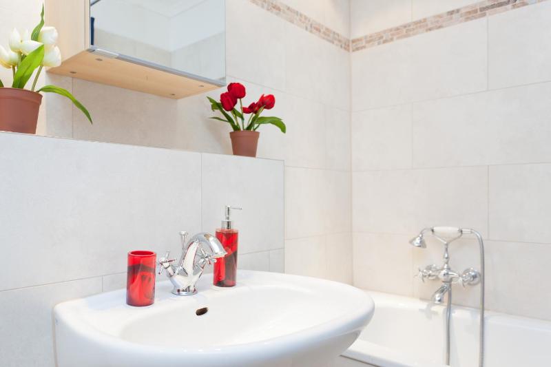 Three-Bedroom Apartment image 3