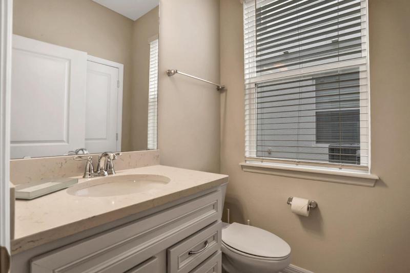 Serene Oasis: 7 Bedroom Villa in Orlando6668 - image 32