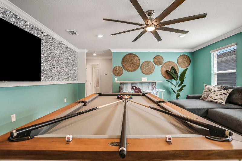Serene Oasis: 7 Bedroom Villa in Orlando6668 - image 18