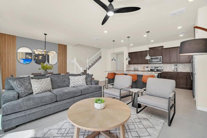 Charming 5 Bedroom Villa in Orlando6669 - image 7