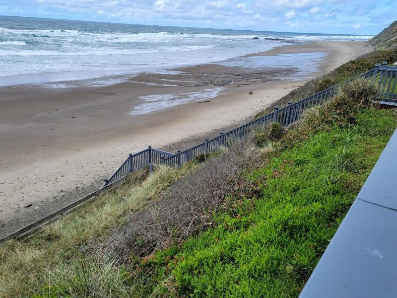 West Beach Suites - image 8