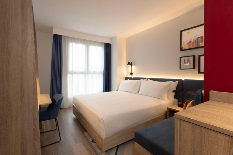 Hampton By Hilton Malaga Martiricos - image 5