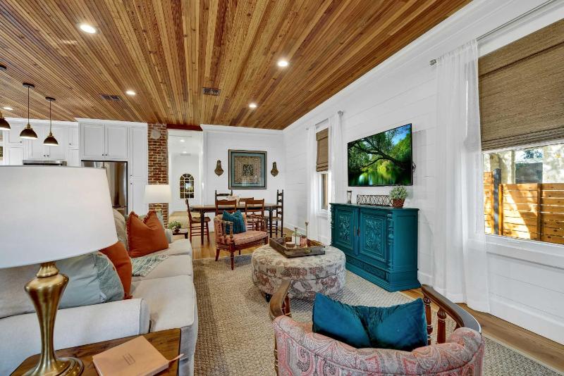 Historic Cottage with Fire Pit - 2 Blks to Main! - image 18