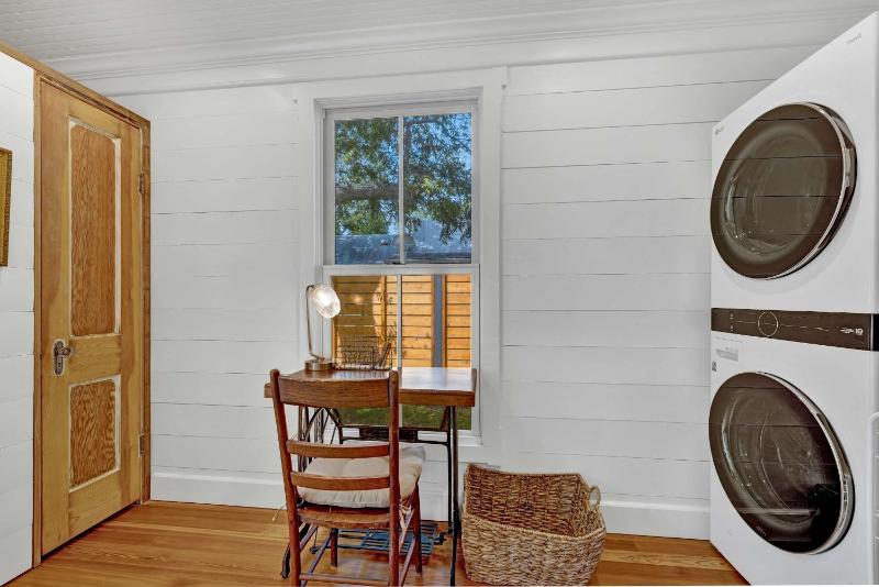 Historic Cottage with Fire Pit - 2 Blks to Main! - image 20