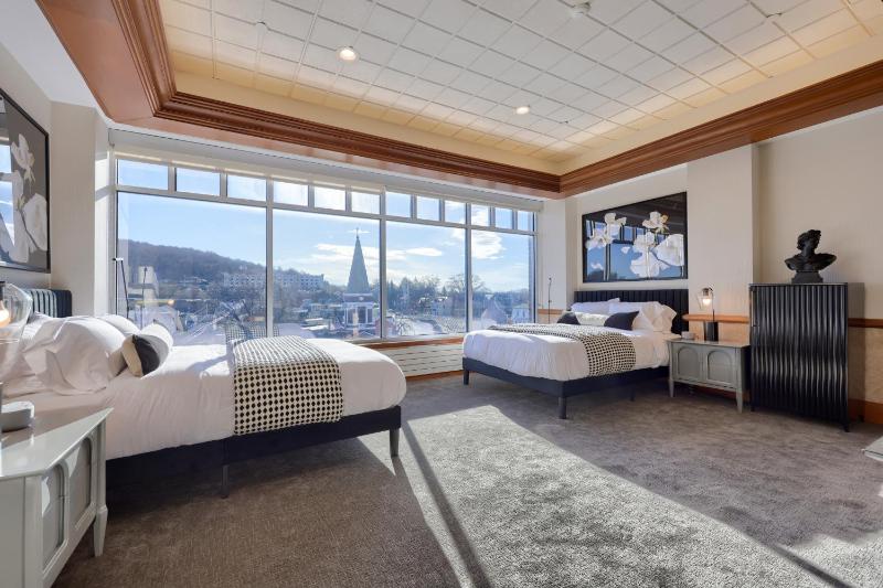 Superior Double Room image 4