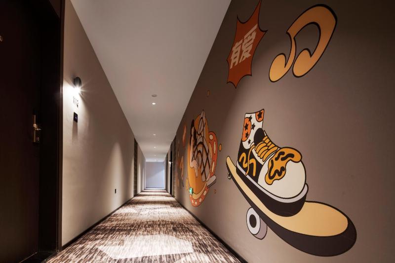 Mcsrh Hotel-ChongQing Jiefangbei Hongyadon - image 35