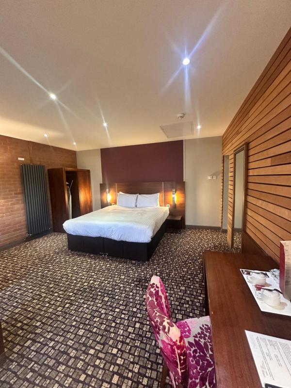 Suite image 2